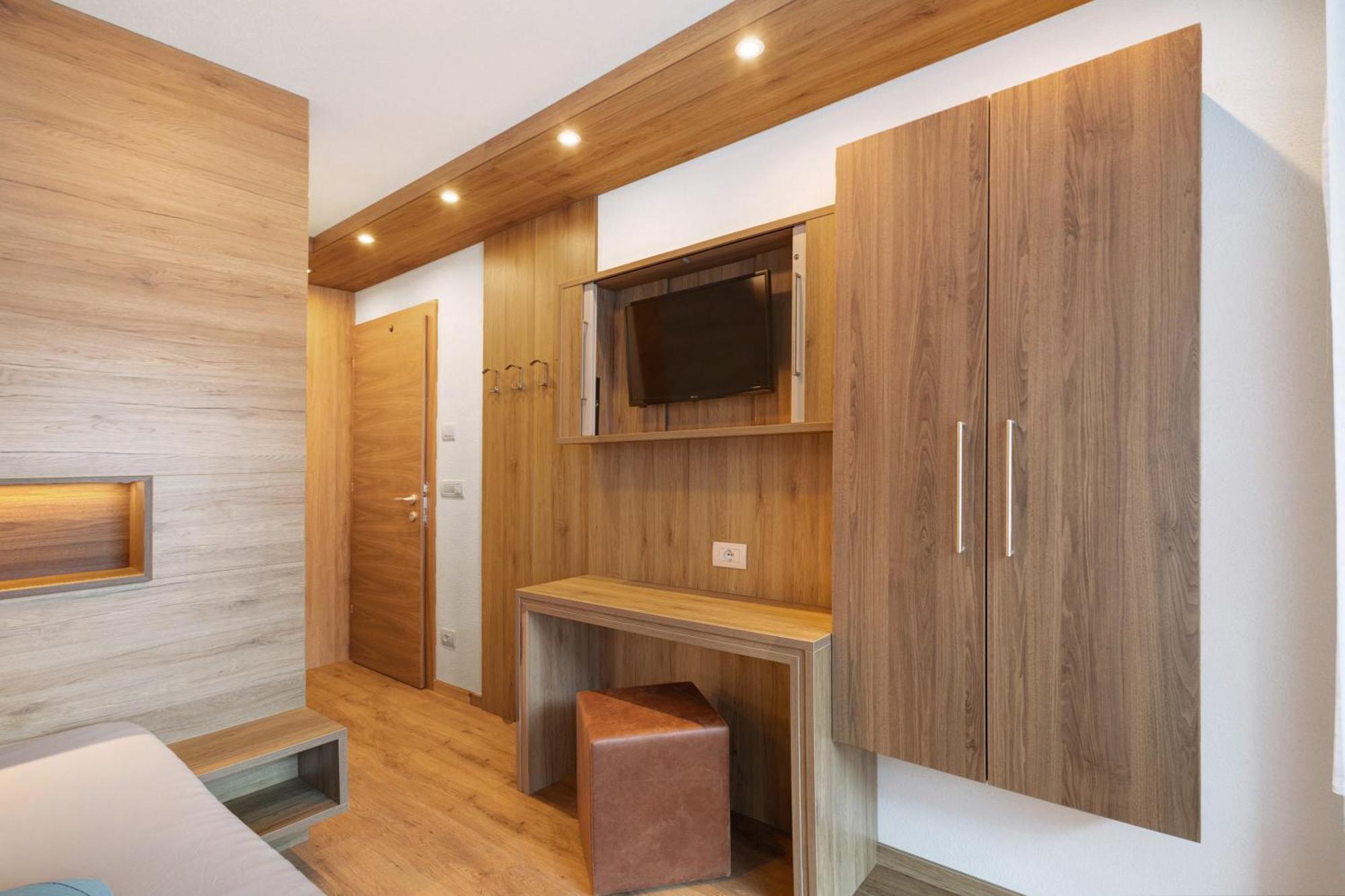 Pension Waldheim Apartments San Giacomo  Ngoại thất bức ảnh